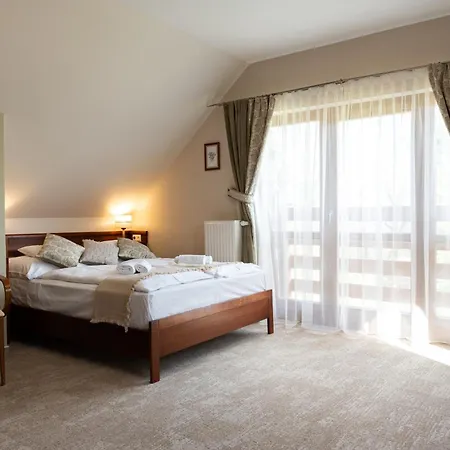 Kardosfa 3* Zselickisfalud